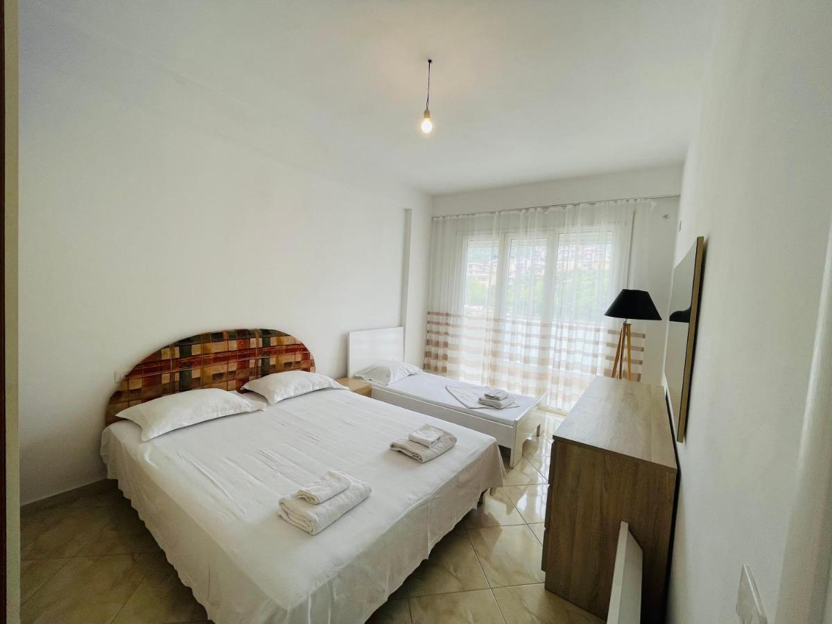 Jimi Apartments Влёра Экстерьер фото
